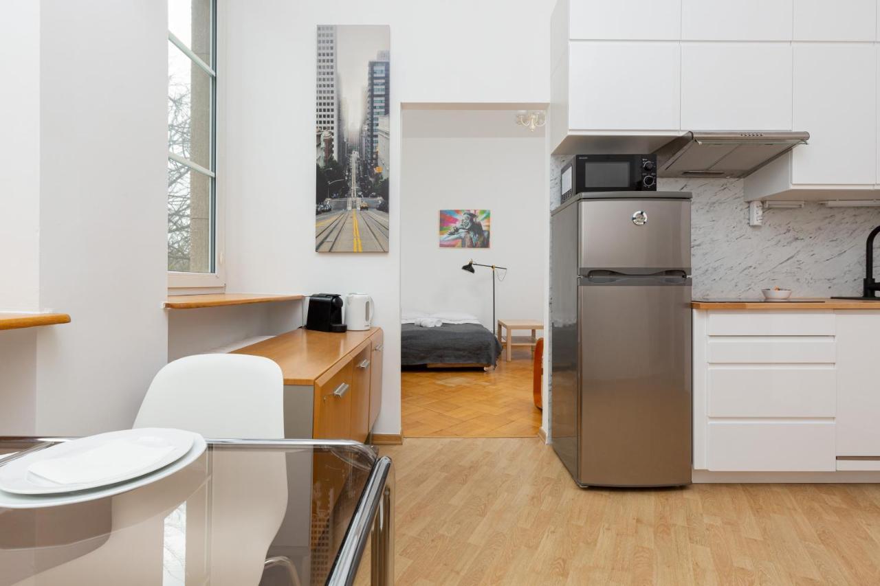Downtown Studio Apartment By The Park By Noclegi Renters Warsaw Ngoại thất bức ảnh